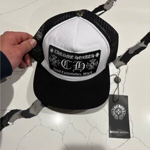Men’s chrome hearts